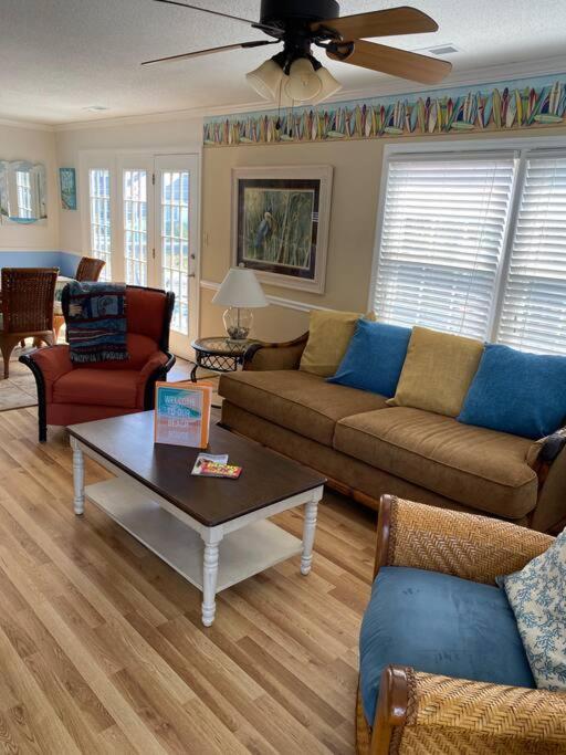 Beach Breeze 3, Pet Friendly, Walking Distance To Atlantic Ocean Free Parking Myrtle Beach Ngoại thất bức ảnh